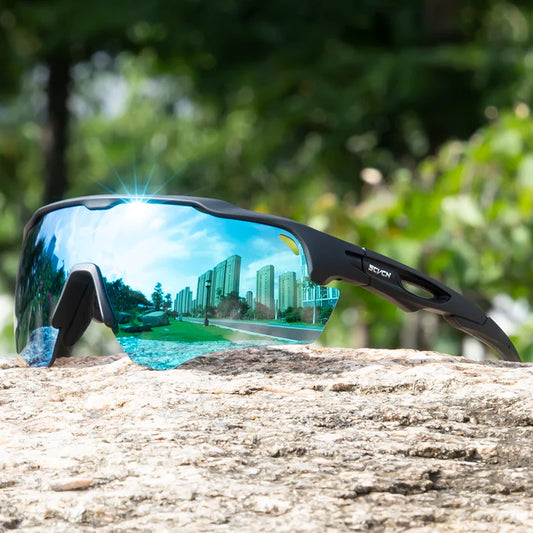 Windproof Outdoor Sports Goggles with Color-Changing Polarized Lenses for Day and Night Use, Ideal for Mountain Biking